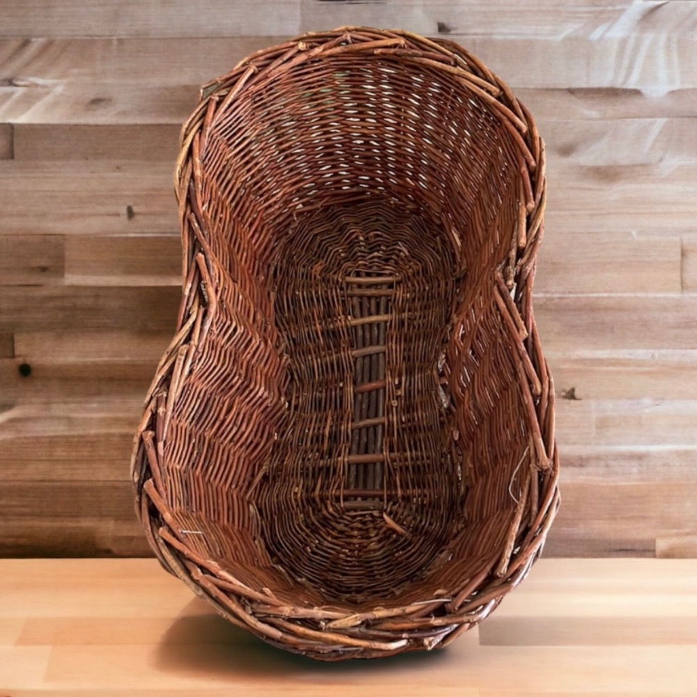 Vintage Wicker Planter - Picture 1 of 6